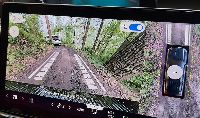 Threading The Ford Expedition Through Tight Turns On The Off Road Course