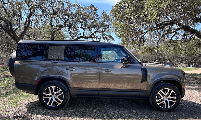 A Side View Of The Land Rover Defender 130