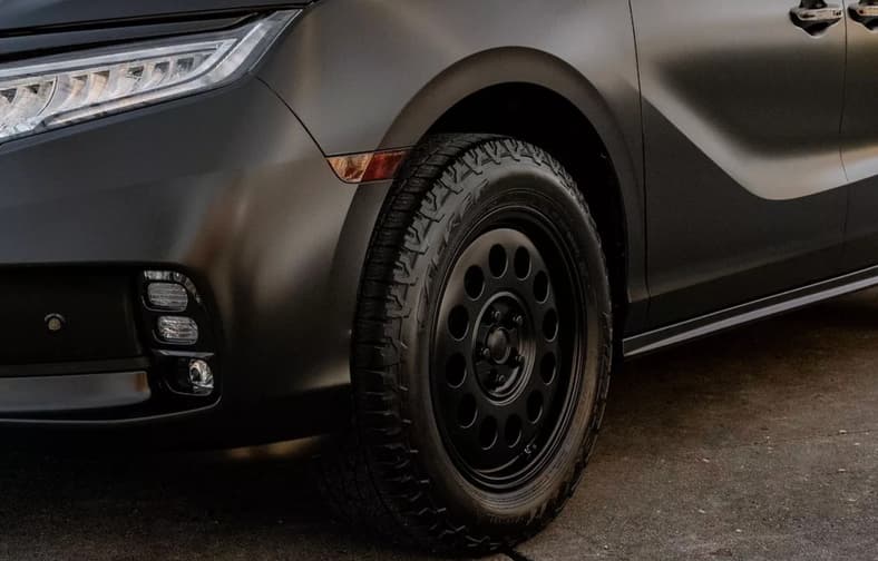 The Upgraded Wheels On Pete Davidson'S Honda Odyssey