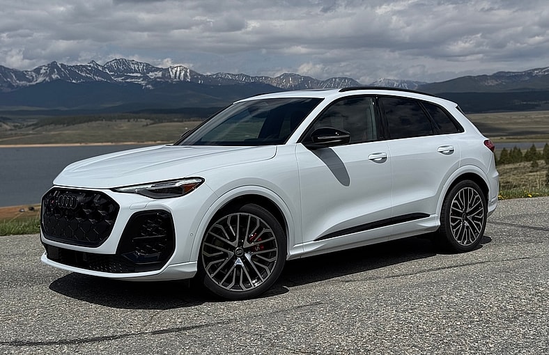 The 2025 Audi Sq5