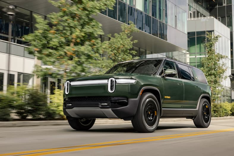 What My 5-Year-Old Had to Say, and What I Thought, When We Took the 2025 Rivian R1S on a Road Trip 2 The Front End Of The 2025 Rivian R1S