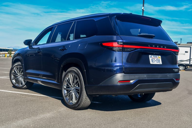 The Lexus TX 550h+ Plug-in Hybrid, the Most Luxe in this 3-Row SUV Family, Has a Lot to Love 3 Lexus Tx 550H+ Phev