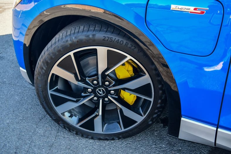 The front brake calipers of the 2024 Acura ZDX Type S