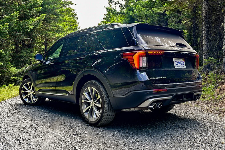 5 Things My Family and I Loved (And 2 We Didn't) About the 2025 Ford Explorer Platinum 4 The Rear End Of The 2025 Ford Explorer Platinum