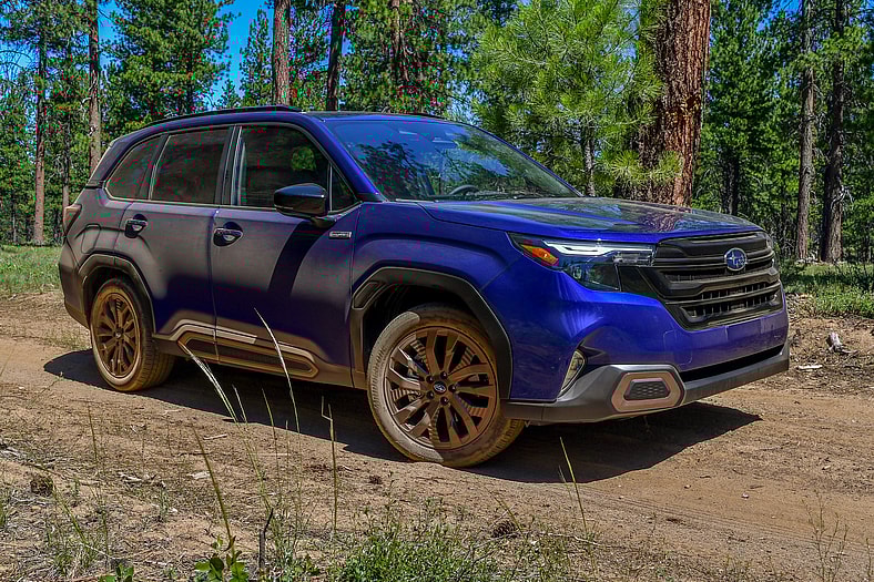 The Side Quarter Angle Of The 2026 Subaru Forester Hybrid