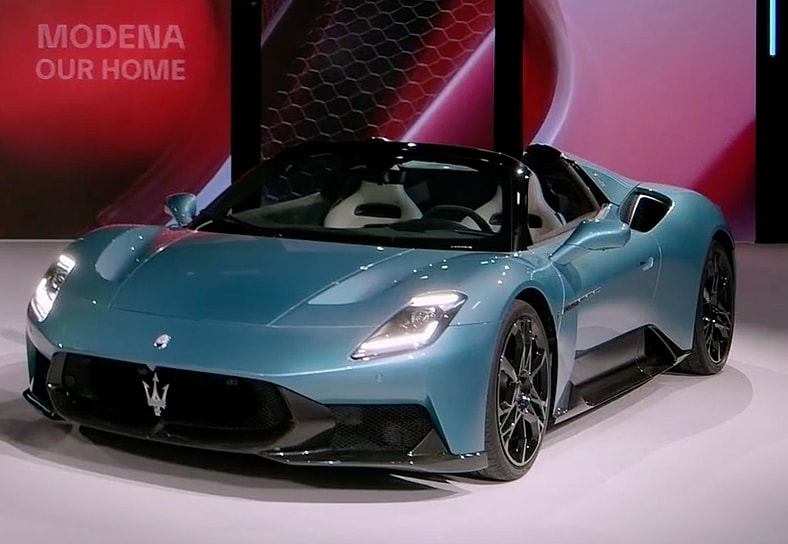 The Maserati Mcpura Cielo Finished In Glossy Ai Aqua Rainbow A New Paint Color