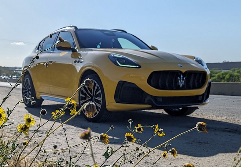 What the Cars of 'Your Friends & Neighbors' Say About Its Rich and Regretful Characters 5 Maserati Grecale Trofeo Luxury Cars Luxury Suvs