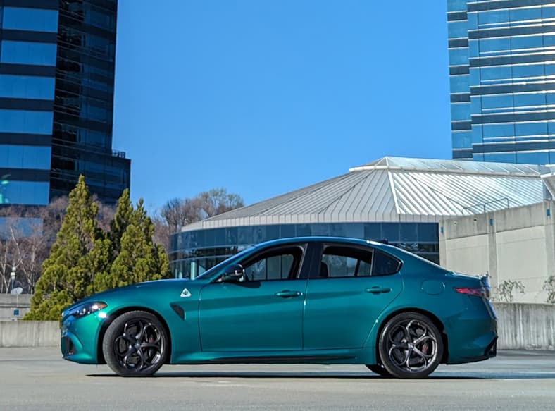 Alfa Romeo Giulia Quadrifoglio.