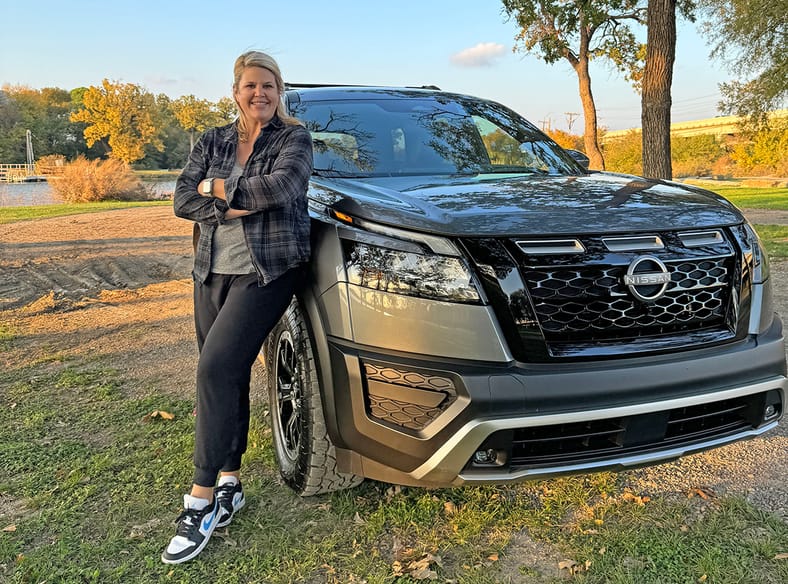 Front view of the 2024 Nissan Pathfinder Rock Creek Edition