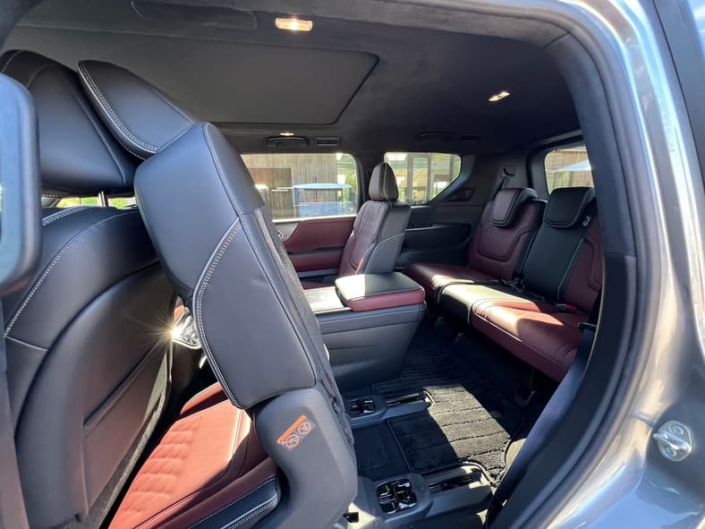 3Rd Row Access In The 2025 Infiniti Qx80 Luxury 8 Passenger Suv
