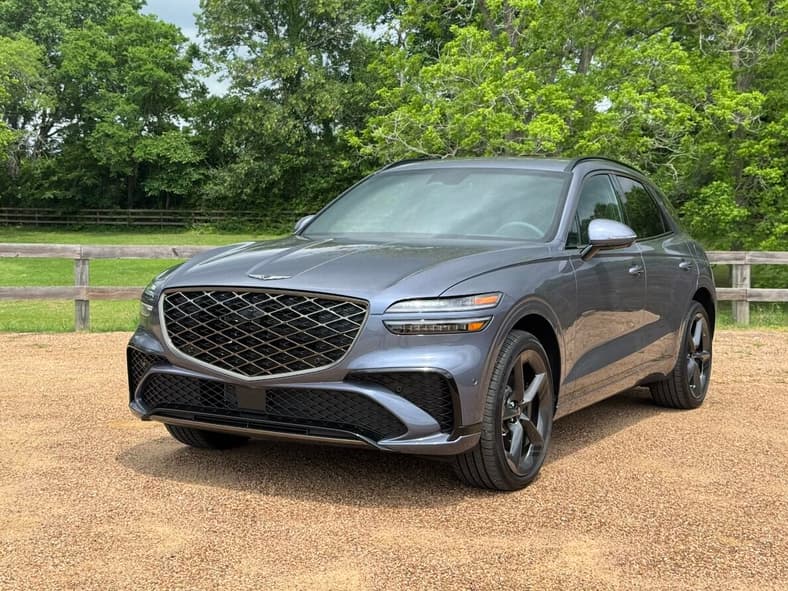 The New Front End Of The 2026 Genesis Gv70