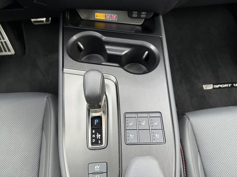 The Interior Buttons Of The Lexus Ux 300H F Sport Handling