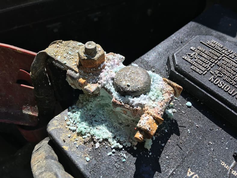 Checking The Battery For Loose Terminals And Corrosion