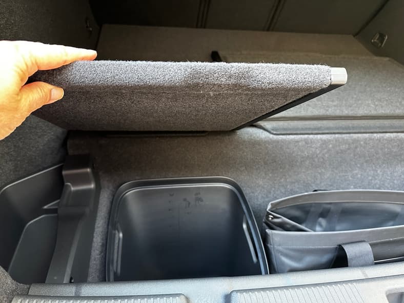 2027 Volvo Ex60 Storage 