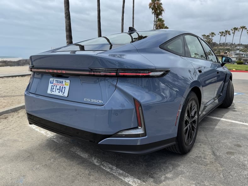 The Rear Tail Light Bar In The 2026 Lexus Es 350H