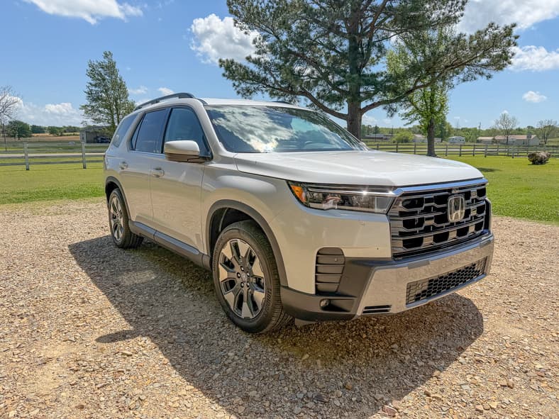 The 2026 Honda Pilot is a Love Letter to Families, Signed, Sealed and Delivered 8 The Front Quarter Of The 2026 Honda Pilot