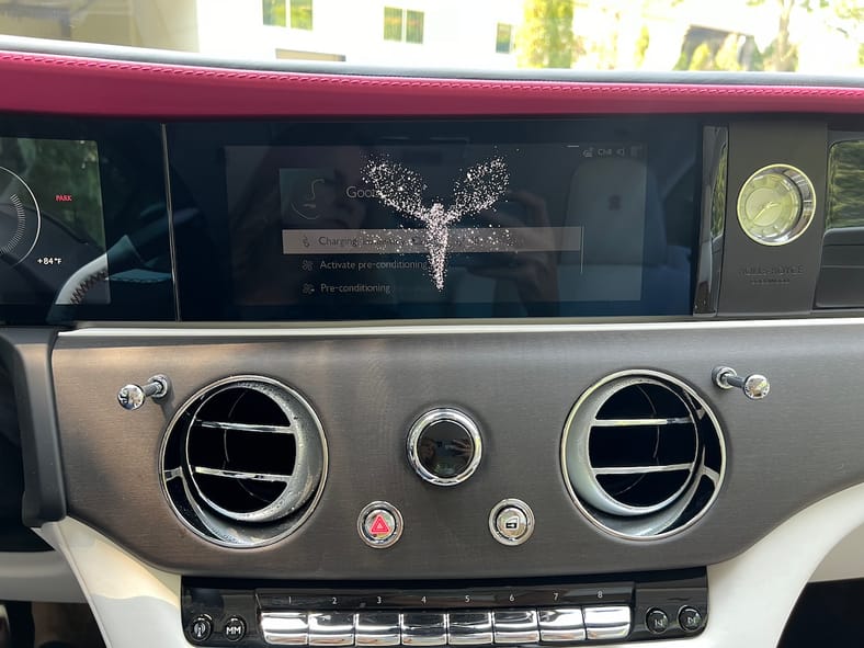 The Spirit Of Ecstasy Is Your Virtual Assistant In The Rolls Royce Spectre