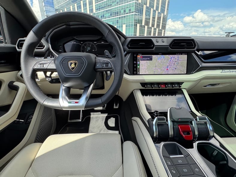The View From The Driver'S Seat In The Lamborghini Urus Se