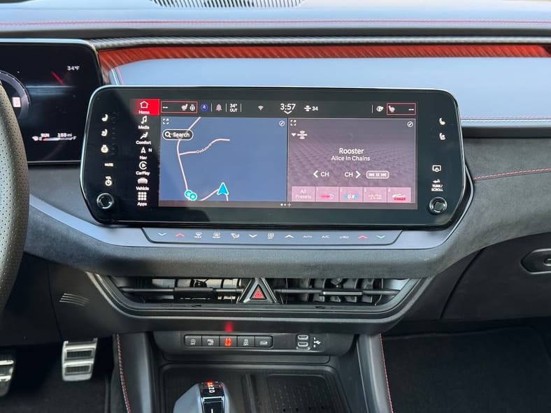 The Multimedia System In The 2026 Dodge Charger
