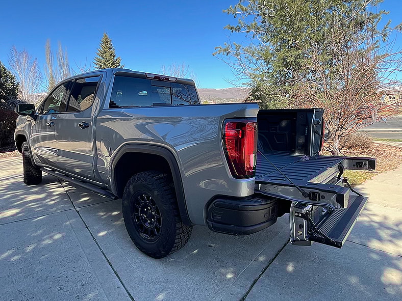 2024 GMC Sierra 1500 AT4X: Want to Feel Like Queen of the Road? Truck Yeah! 7 Gmc Sierra 1500 At4X