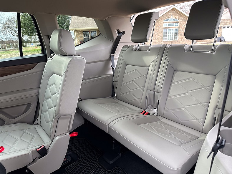 2024 Volkswagen Atlas Se