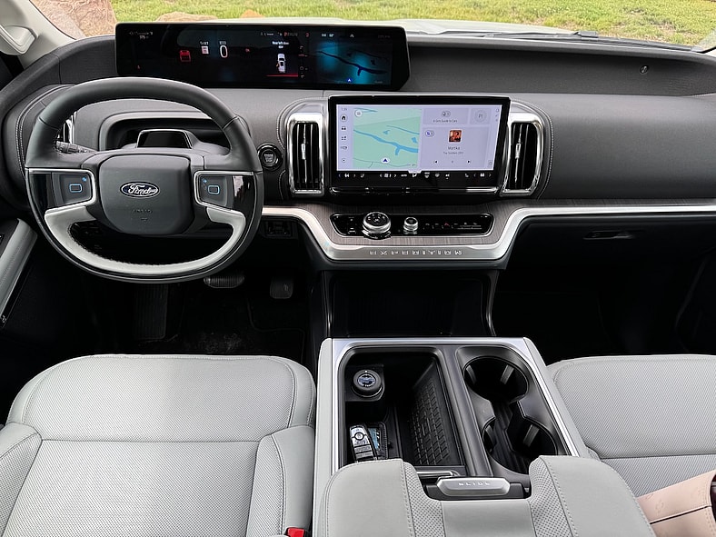 The Front Cabin In The 2025 Ford Expedition