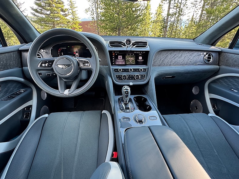 The Front Cabin In The Bentley Bentayga Speed