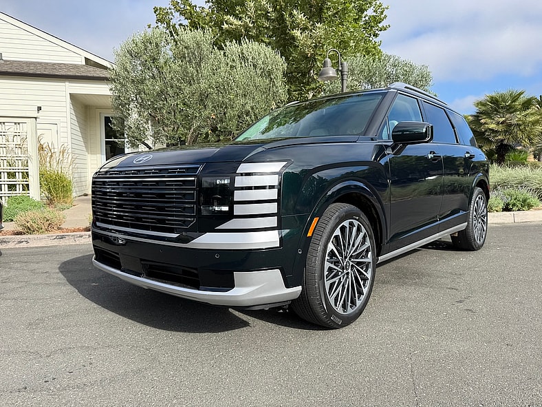 The Front Of The 2026 Hyundai Palisade