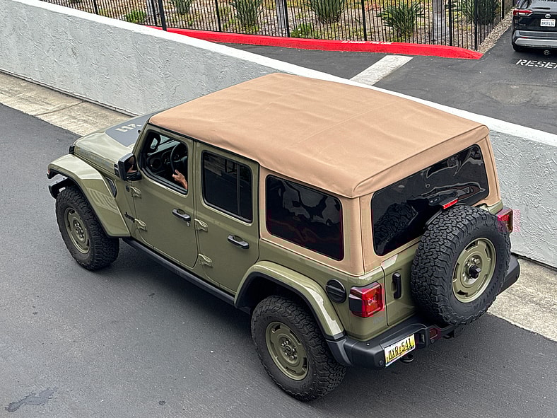 A Top Down View Of The 2025 Jeep Wrangler 4Xe Willys