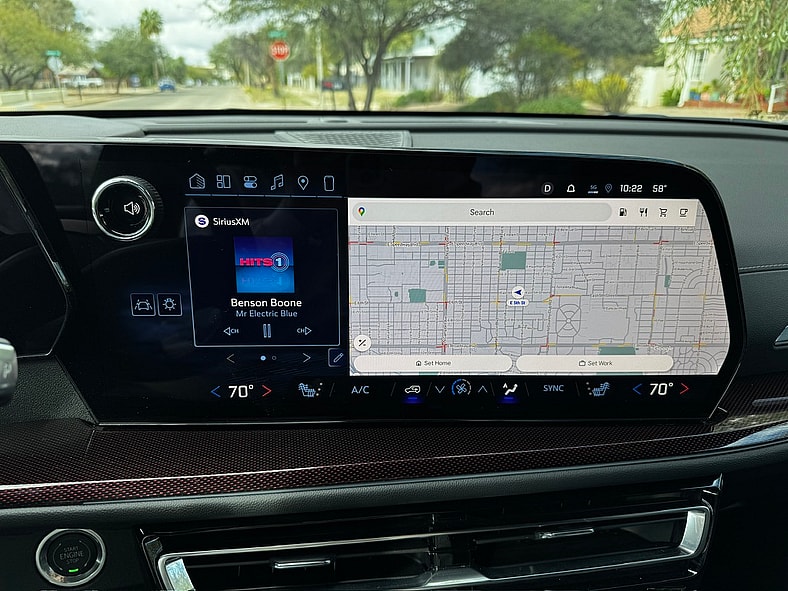 The Main Screen In The 2026 Chevrolet Traverse Zl1