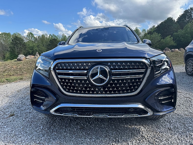 The New Front Face Of The 2027 Mercedes-Benz Gle