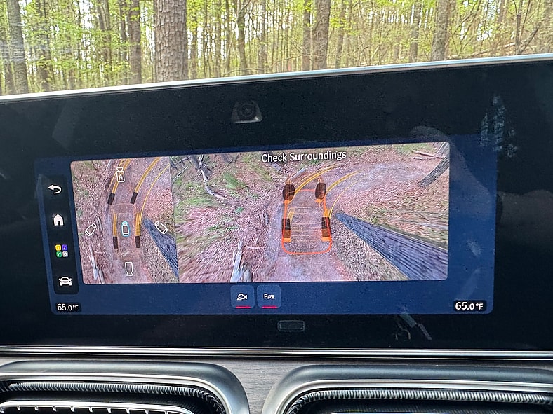 The Under-Body View Shows Where Your Wheels Are On The Off-Road Trail In The 2027 Mercedes-Benz Gle