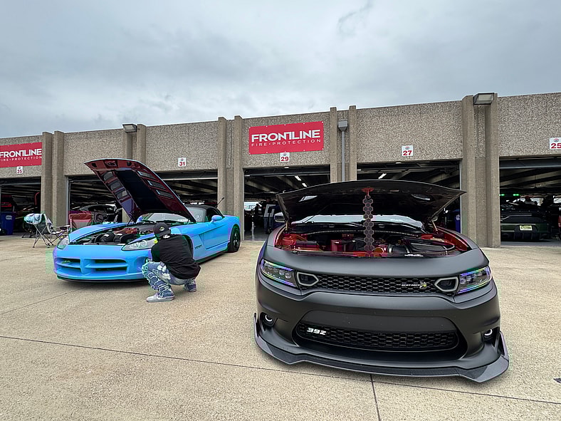 Mopar Heaven Attendees Drooling Over Other Peoples' Rides