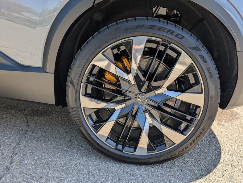 EV Innovation Meets Inclusivity: How the 2025 Polestar 3 Caters to All Drivers 11 The Sporty Wheels Of The Polestar 3