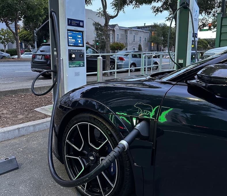 Charging The Lucid Air Sapphire