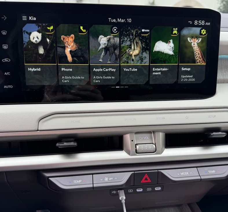 The 2027 Kia Telluride Features Graphic Icons On The Multimedia Touchscreen That Can Be Customized