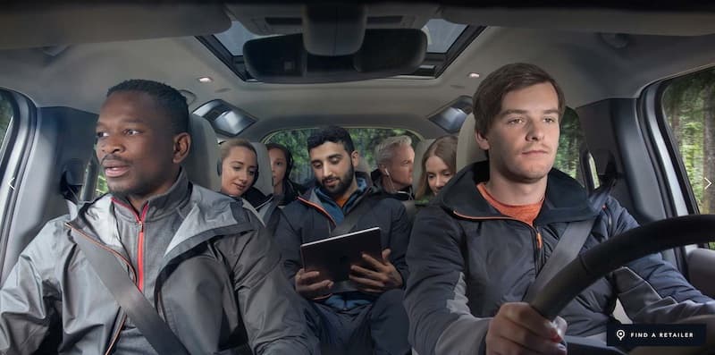 8 People In The Defender 130! Photo: Land Rover