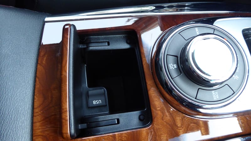 2015 Infiniti QX80