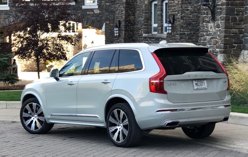 Volvo 3rd row suv on sale used