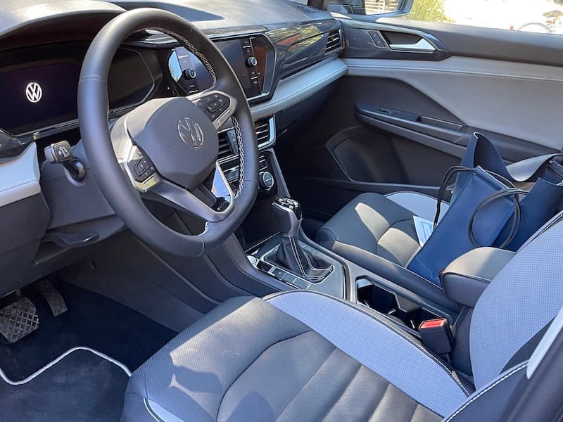 The Front Seat In The 2022 Vw Taos