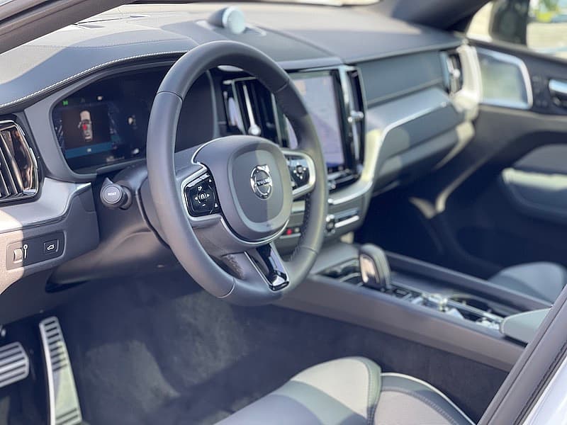 The Front Cabin Of The 2022 Volvo Xc60