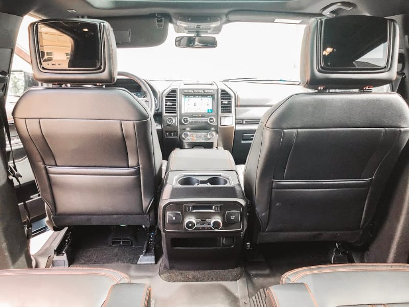 2019 Ford Expedition: This Truck is Built to Haul! - A Girls Guide to Cars