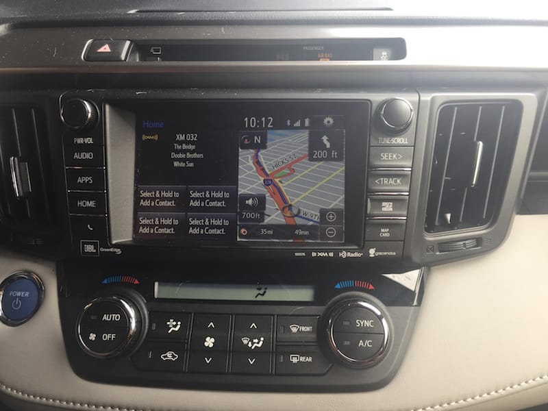 A Girls Guide to Cars | The Used 2016 Toyota RAV4 Hybrid Still Lives up to the Hype: RAV Might Be Shorthand For 'Rave' - 2016 Toyota Rav4 Hybridsplit