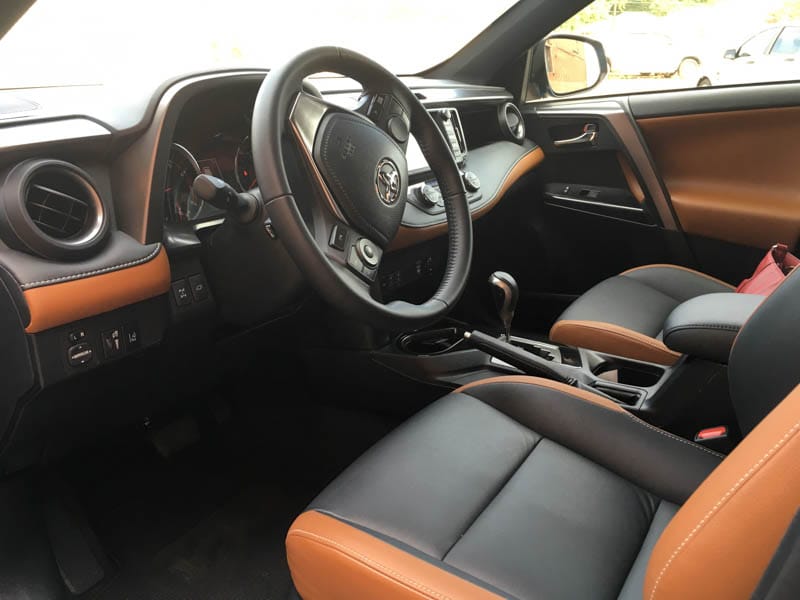 A Girls Guide to Cars | Get Ready to Blast Off in the 2016 Toyota RAV4 - 2016 07 12 08.45.02