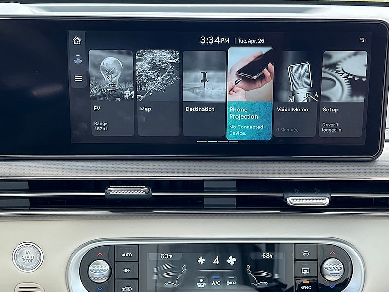 The Elegant And Redesigned Multimedia Screen Feels So Modern