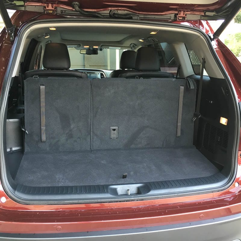 A Girls Guide to Cars | Why the 2016 Toyota Highlander Limited 3 Row SUV Could Be My Next Purchase - 2016 06 21 14.53.52