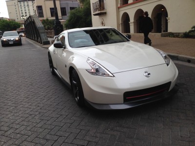 The 370Z Nismo'S Sleek Lines And Angled Front End Fit The Growl Of The Engine