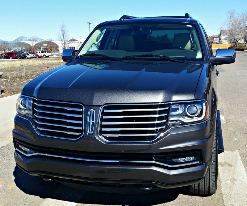 Lincoln Navigator Front 2015