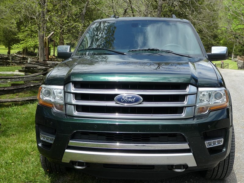 2016 Ford Expedition Front