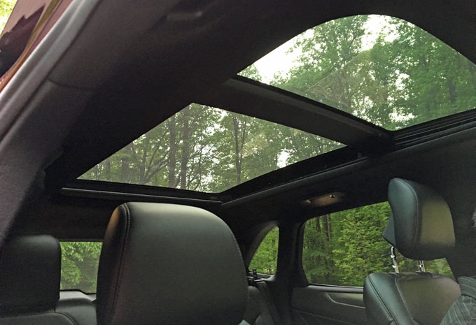 Panoramic, double sunroof in the Lincoln MKC.